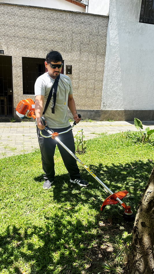 Guadañadora STIHL FS 450 para trabajo PESADO.