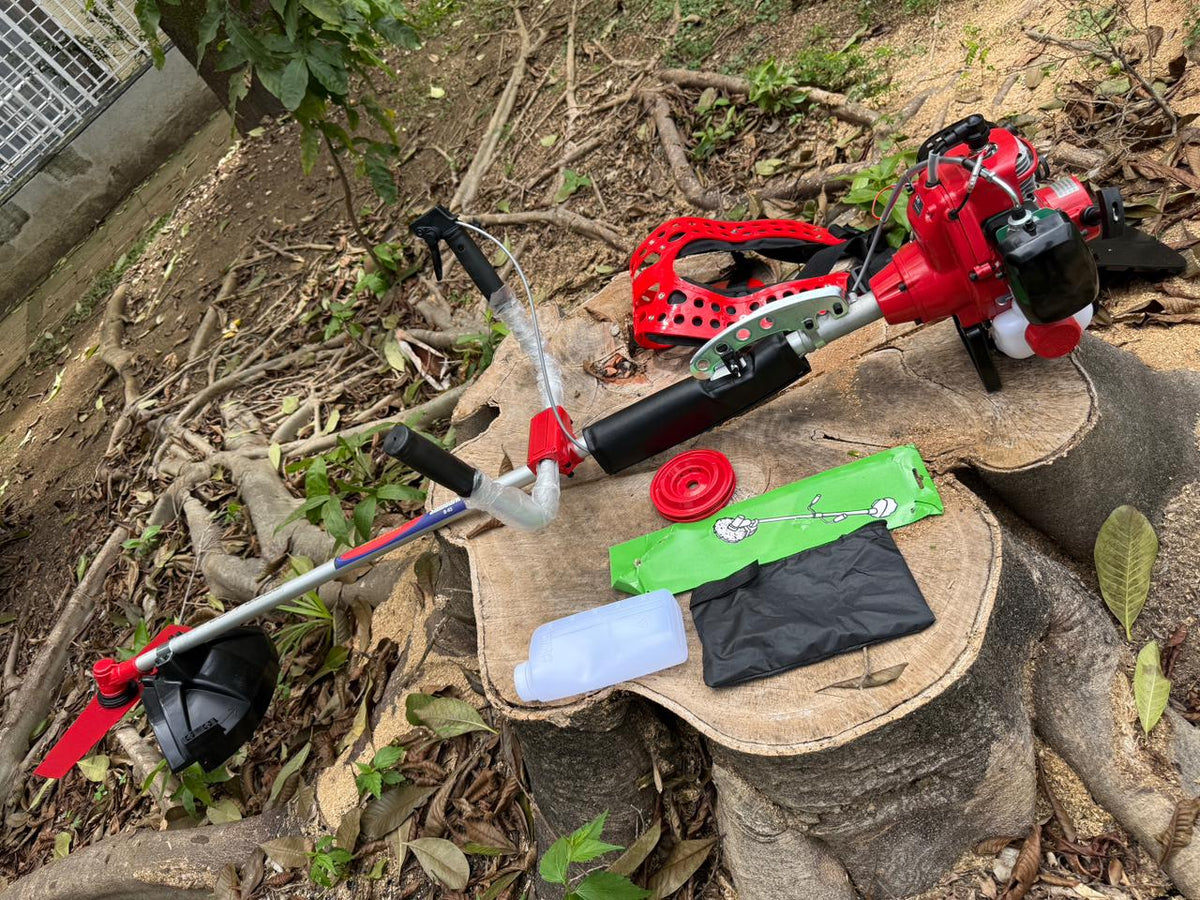 Guadaña Shindaiwa B45 para trabajo pesado + accesorios.